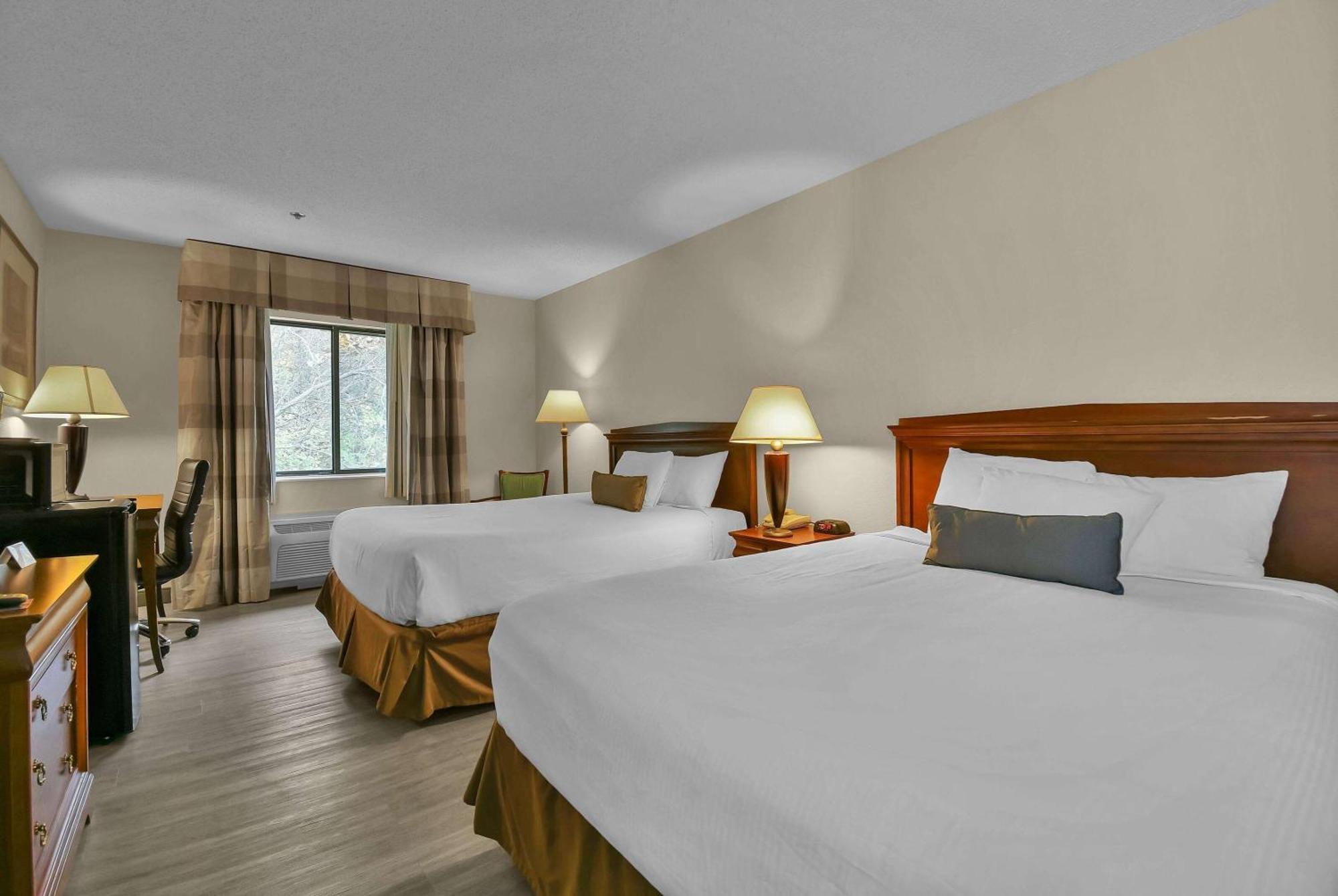 Baymont By Wyndham Zanesville Extérieur photo