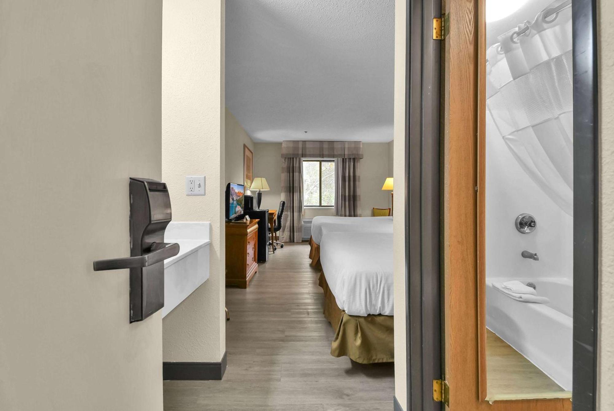 Baymont By Wyndham Zanesville Extérieur photo